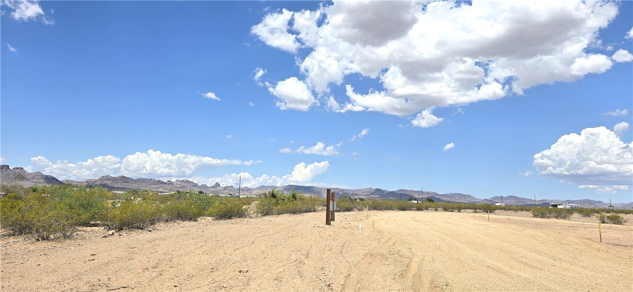 1417 South Laguna Road Golden Valley, AZ 86413 - Photo 8 of 17 Lot