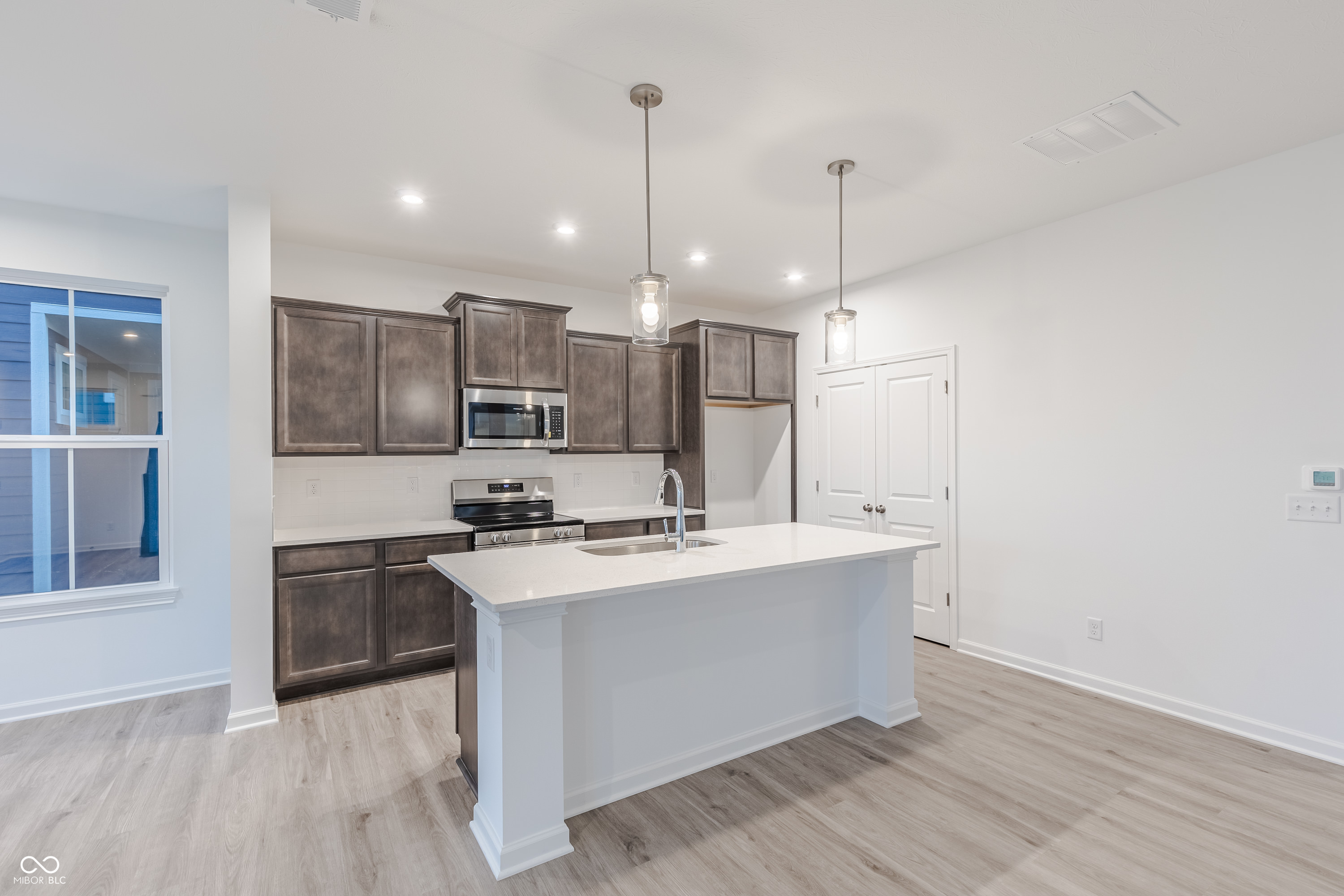 2674 Prism Way Plainfield, IN 46168 - Photo 5 of 33