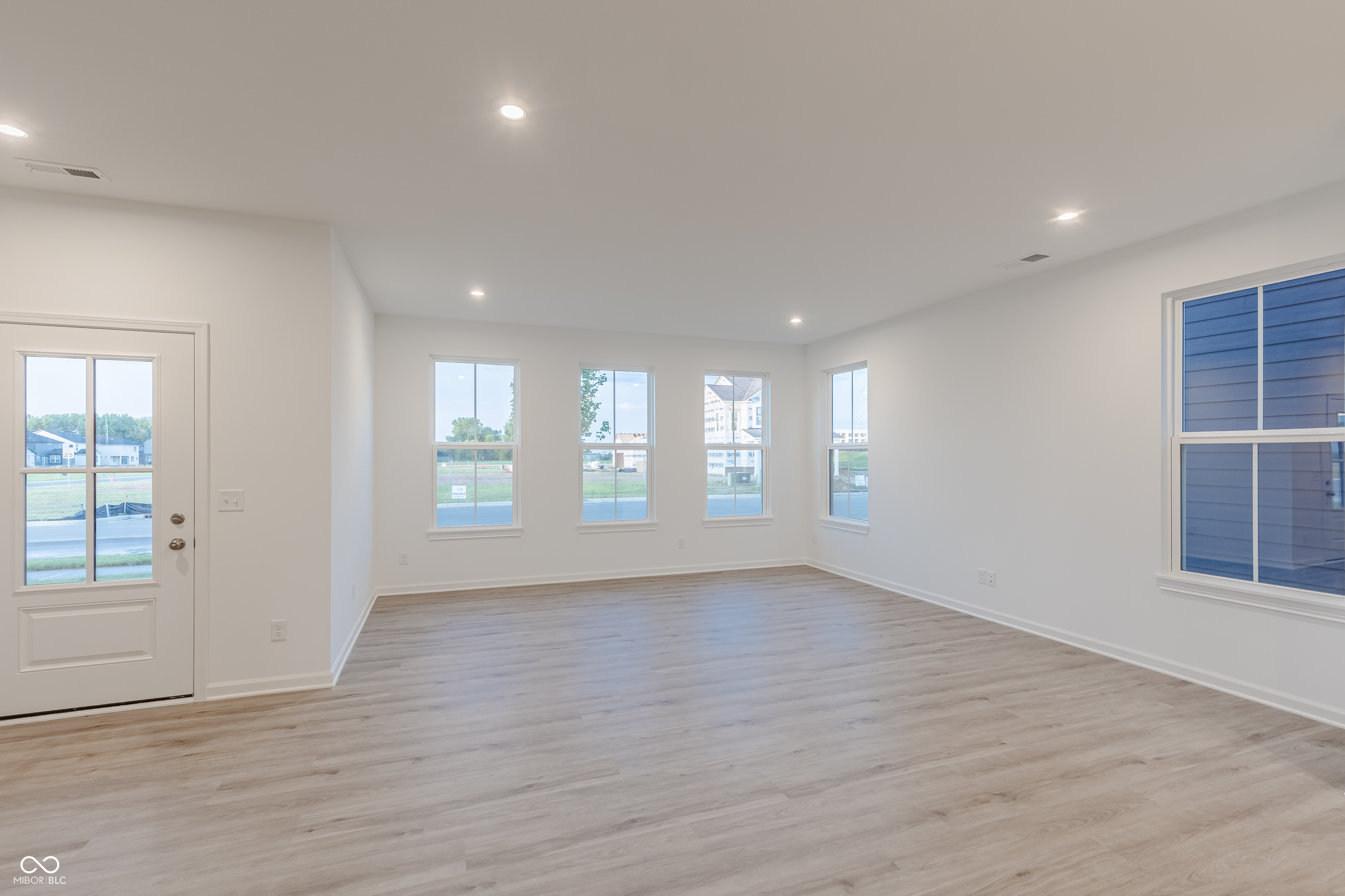 2674 Prism Way Plainfield, IN 46168 - Photo 7 of 33