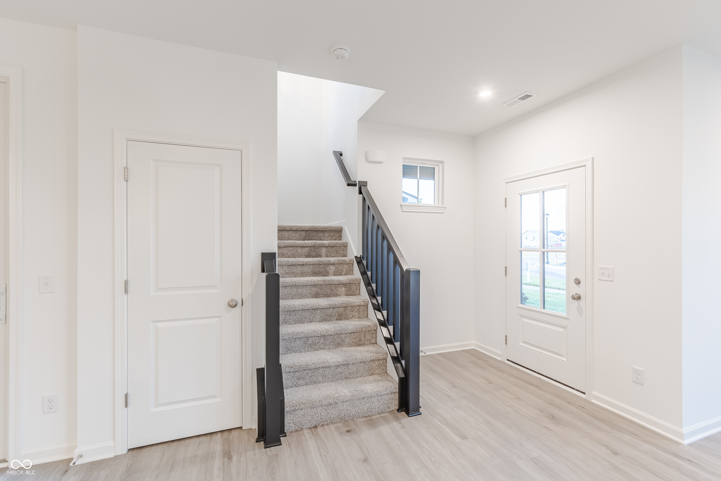 2674 Prism Way Plainfield, IN 46168 - Photo 8 of 33