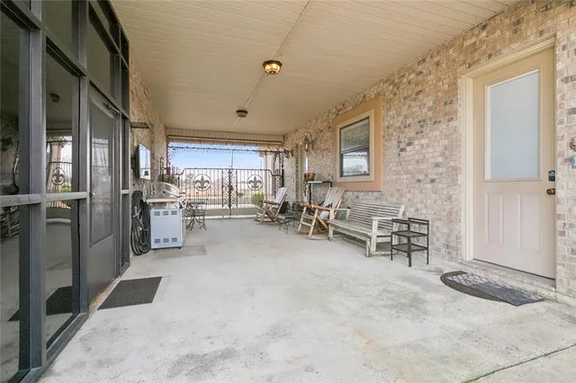 $625,000 | 124 Willswood Lane, Waggaman, LA 70094