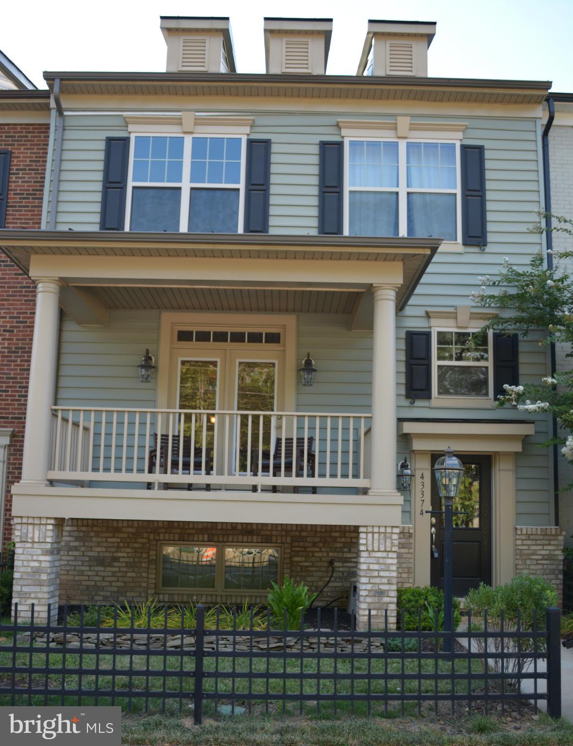 43374 Old Ryan Road Ashburn, VA 20148 - Photo 1 of 24 Exterior (Front)