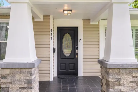 $885,000 | 427 Villa Grande Avenue South, St. Petersburg, FL 33707