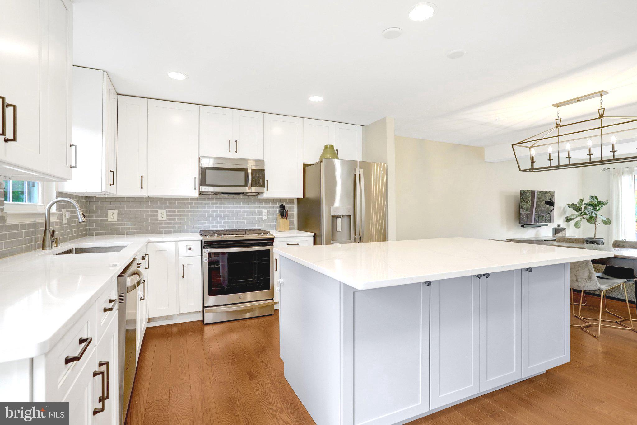 10 West Glebe Road Alexandria, VA 22305 - Photo 1 of 22 Gallery Image 1