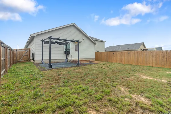 $1,520 | 11720 Arctic Rose, Converse, TX 78109