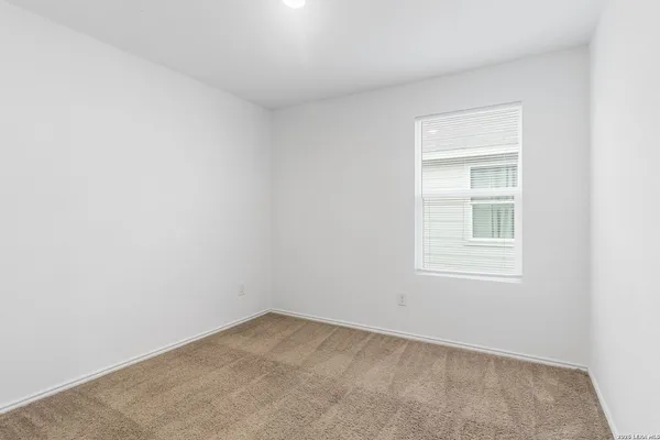 $1,520 | 11720 Arctic Rose, Converse, TX 78109