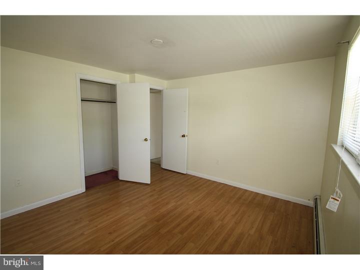 727 Roger Road Warminster, PA 18974 - Photo 11 of 23 Bedroom 3