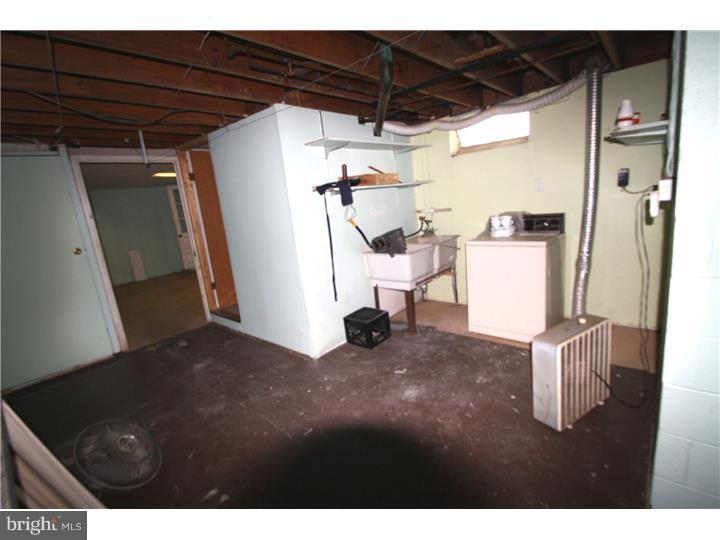 727 Roger Road Warminster, PA 18974 - Photo 18 of 23 Laundry Room