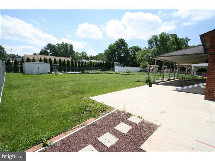 727 Roger Road Warminster, PA 18974 - Photo 22 of 23 Exterior Back
