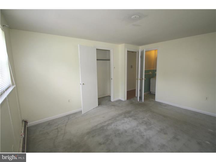 727 Roger Road Warminster, PA 18974 - Photo 8 of 23 Master Bedroom