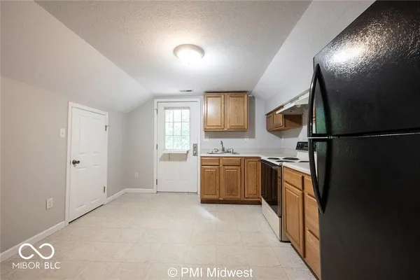 $1,100 | 395 East Main Street, Danville, IN 46122