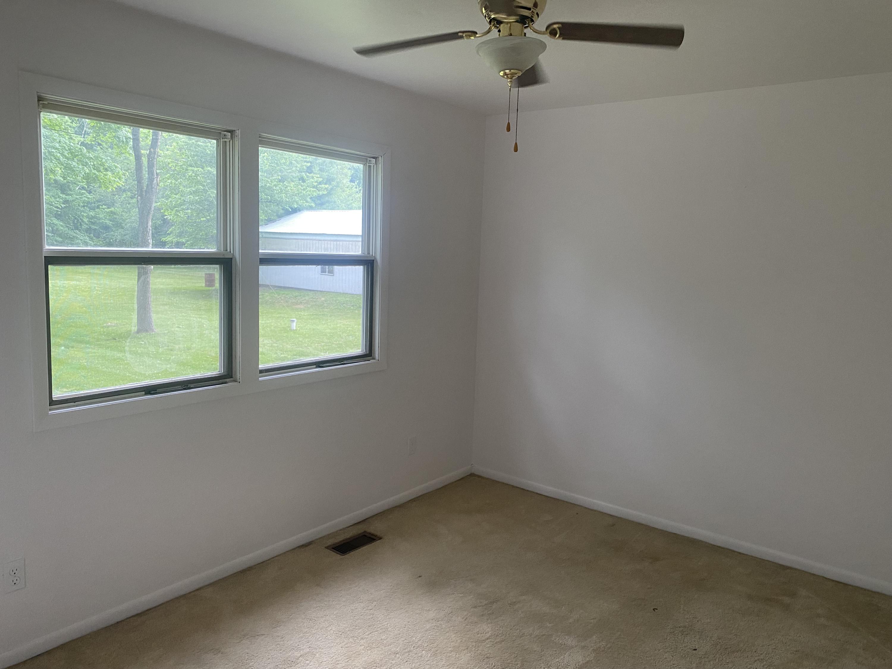 10304 South Sprinkle Road Vicksburg, MI 49097 - Photo 10 of 21 IMG_1834