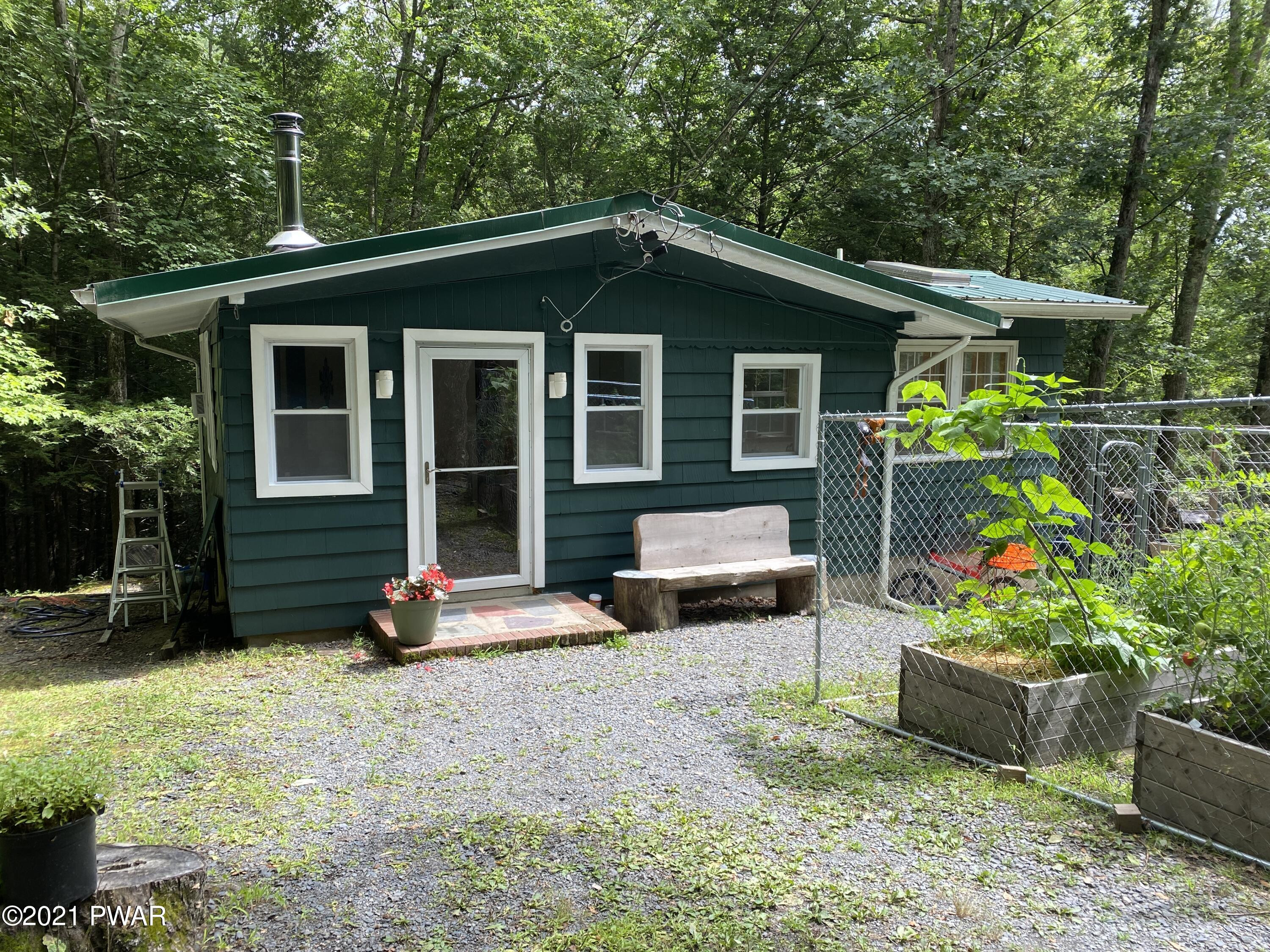 129 Deep Brook Road Milford, PA 18337 - Photo 1 of 26