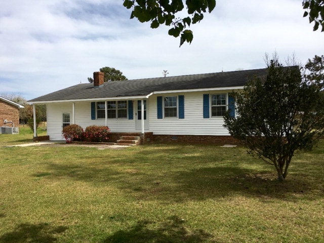 2214 Slatestone Road Washington, NC 27889 - Photo 1 of 9 Primary Photo