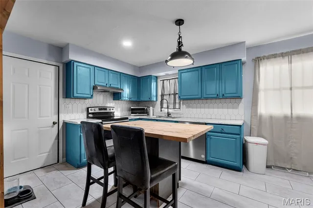 $145,000 | 1909 Azalea Drive, Scott City, MO 63780