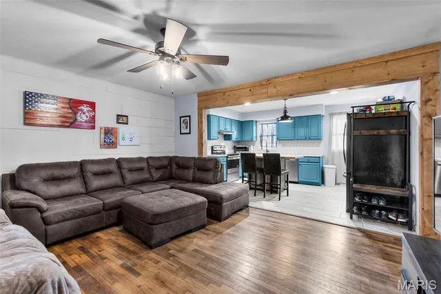 $145,000 | 1909 Azalea Drive, Scott City, MO 63780