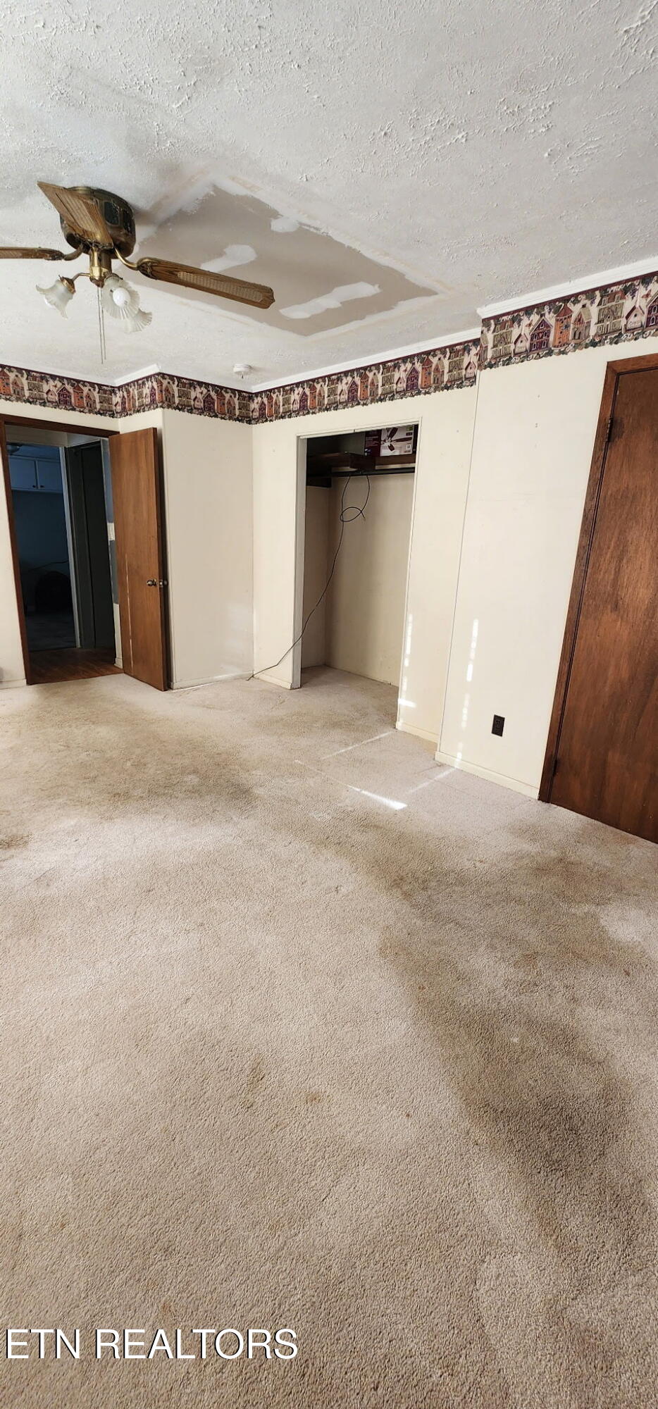5807 Maloneyville Road Corryton, TN 37721 - Photo 9 of 20 20260904_183313