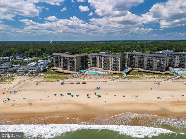 $1,065,000 | 409 Georgetowne House Road, Bethany Beach, DE 19930