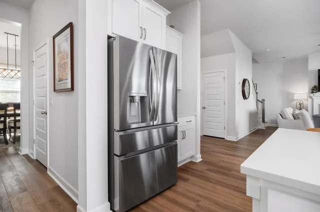 $689,000 | 716 Blueway Avenue, Summerville, SC 29486