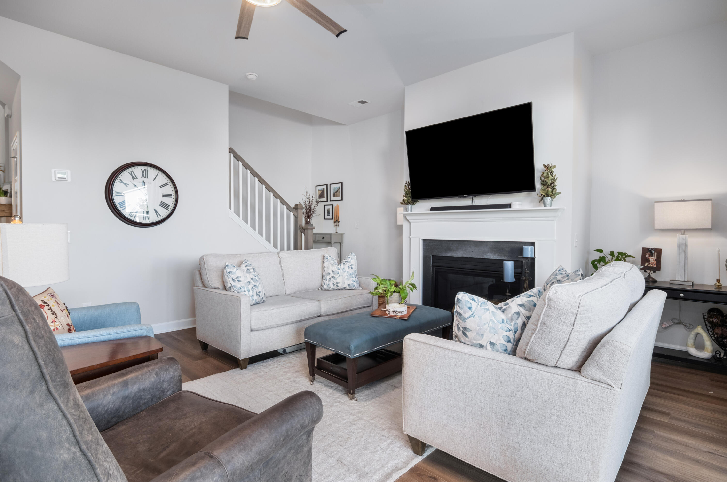 716 Blueway Avenue Summerville, SC 29486 - Photo 22 of 49 716 Blueway Ave_Eterna_Media-23