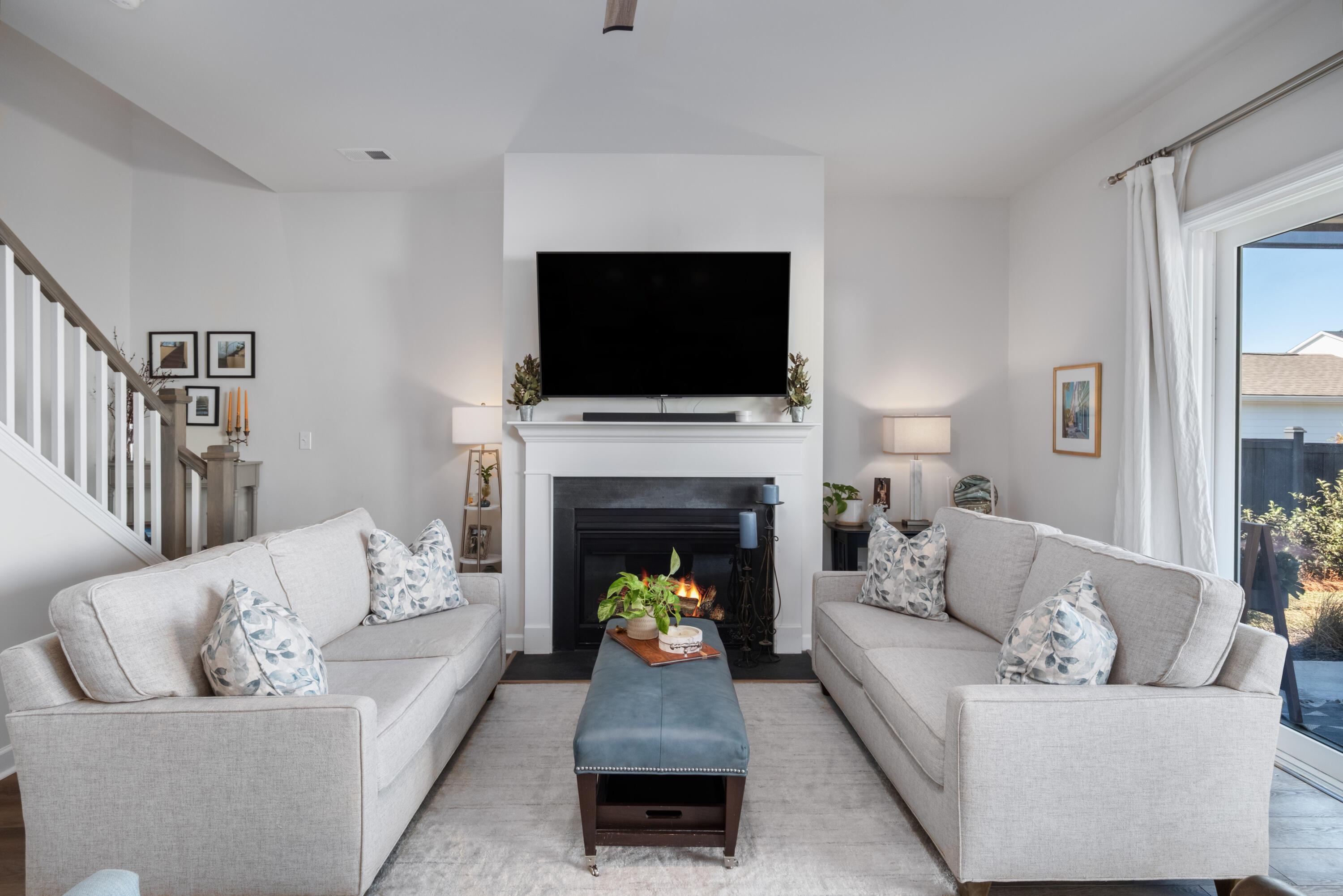 716 Blueway Avenue Summerville, SC 29486 - Photo 24 of 49 716 Blueway Ave_Eterna_Media-25