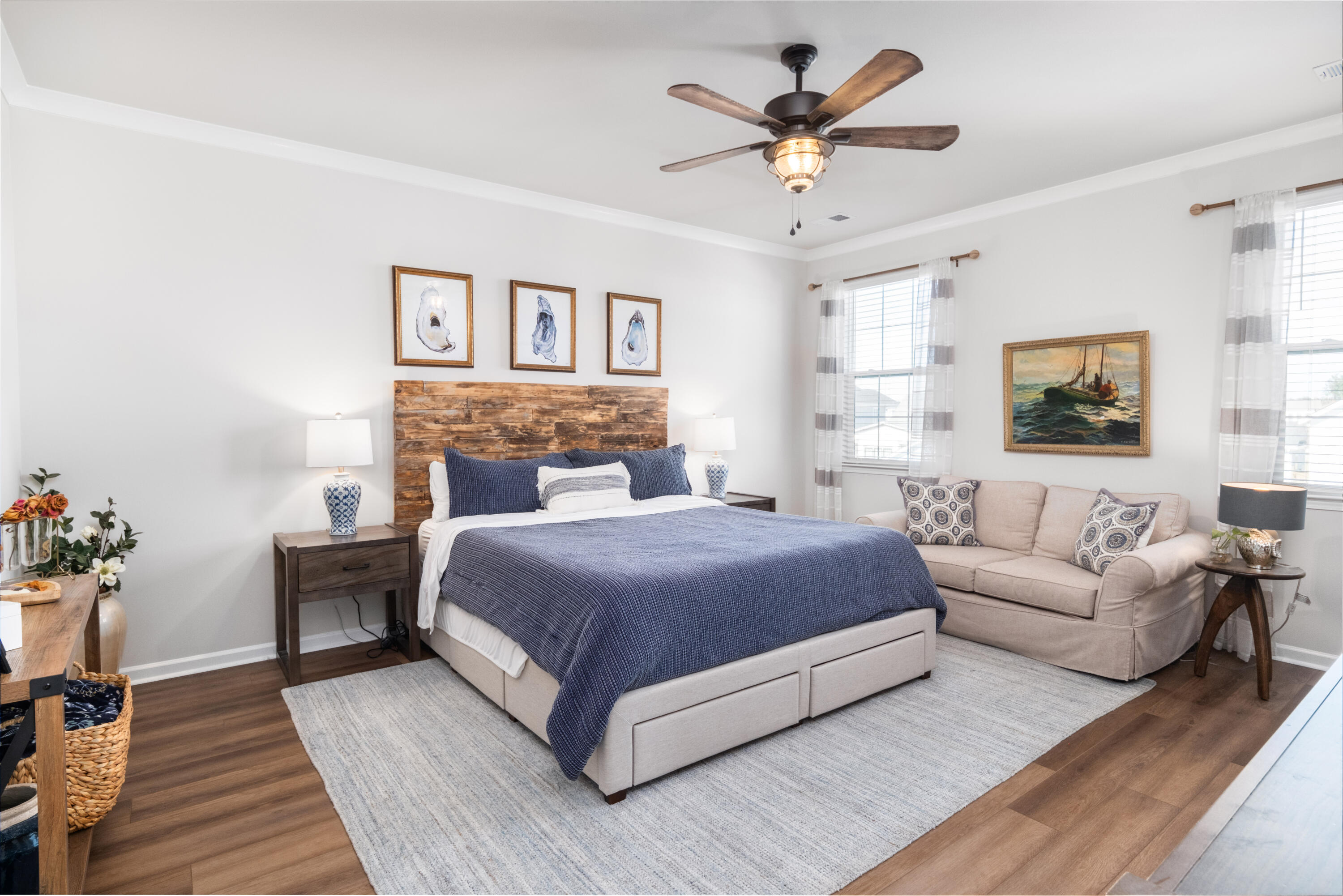 716 Blueway Avenue Summerville, SC 29486 - Photo 31 of 49 716 Blueway Ave_Eterna_Media-38