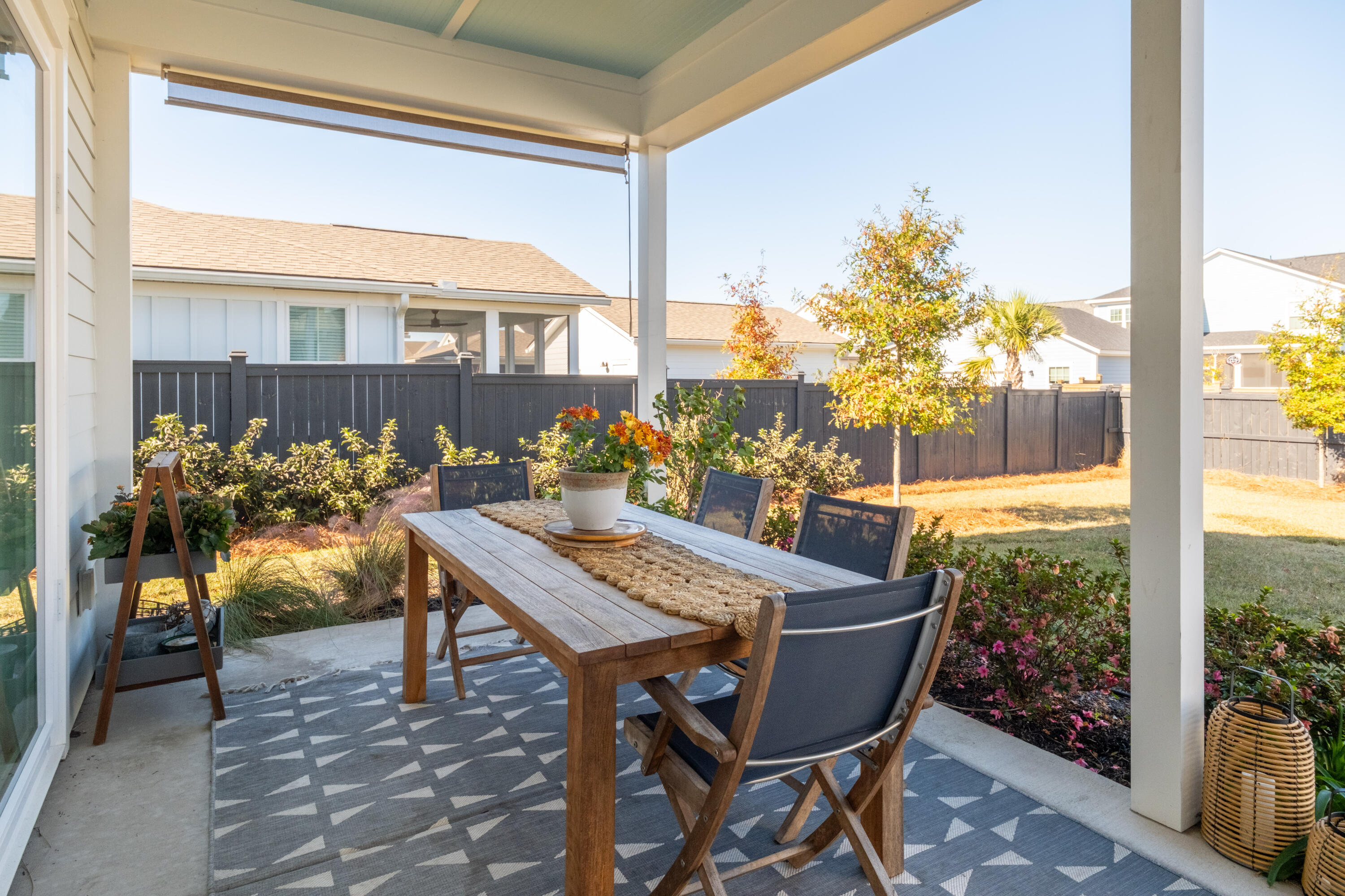 716 Blueway Avenue Summerville, SC 29486 - Photo 42 of 49 716 Blueway Ave_Eterna_Media-44