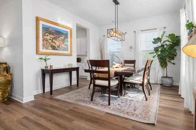 $689,000 | 716 Blueway Avenue, Summerville, SC 29486