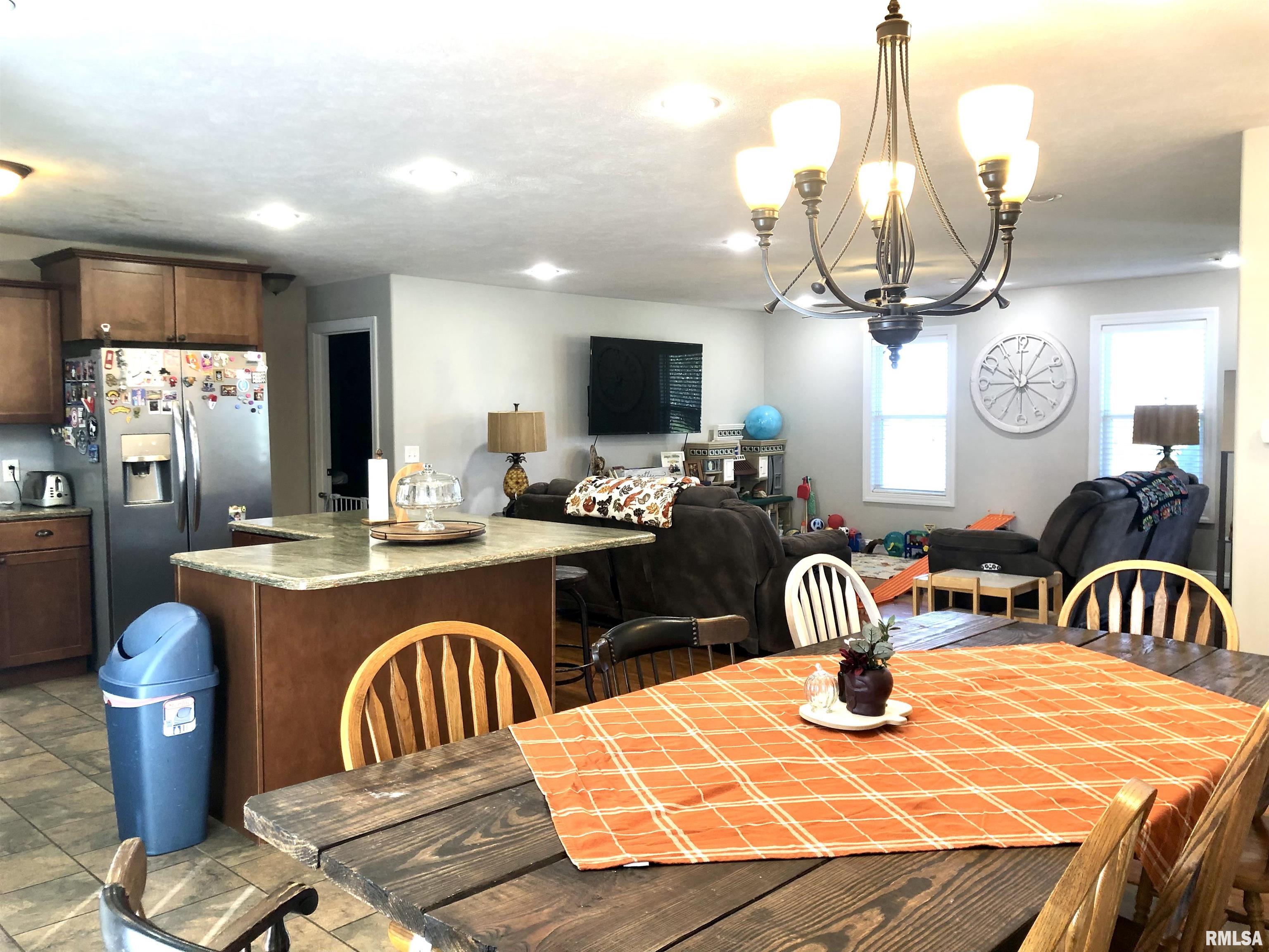 15687 Jadin Road Marion, IL 62959 - Photo 12 of 48 Gallery Image 12