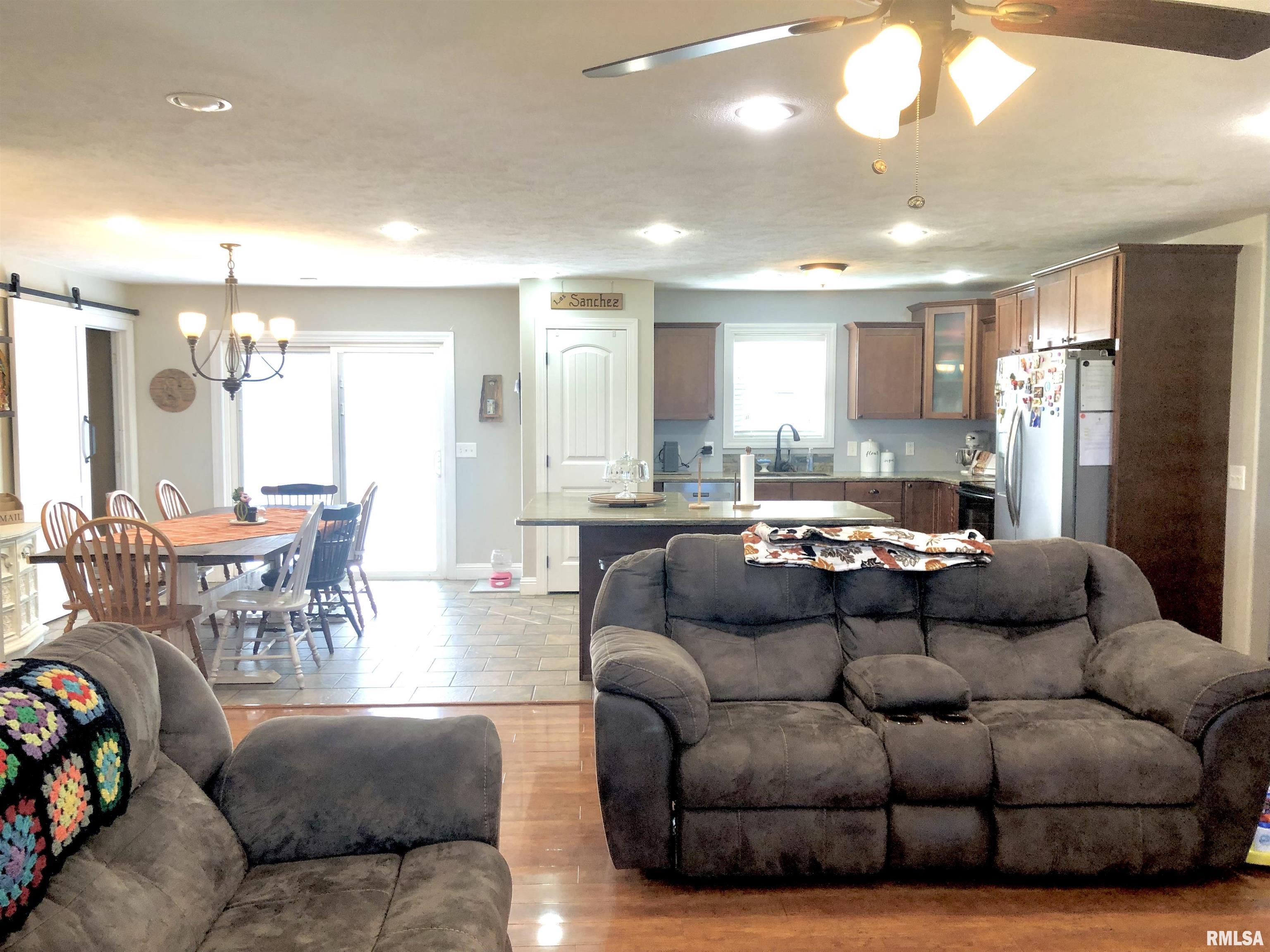 15687 Jadin Road Marion, IL 62959 - Photo 2 of 48 Gallery Image 2