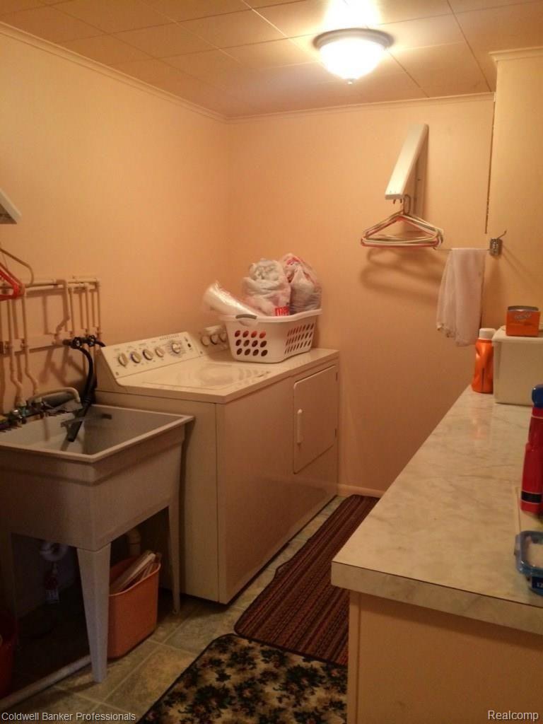 12426 Silver Lake Road Byron, MI 48418 - Photo 23 of 34 photo 35.jpg