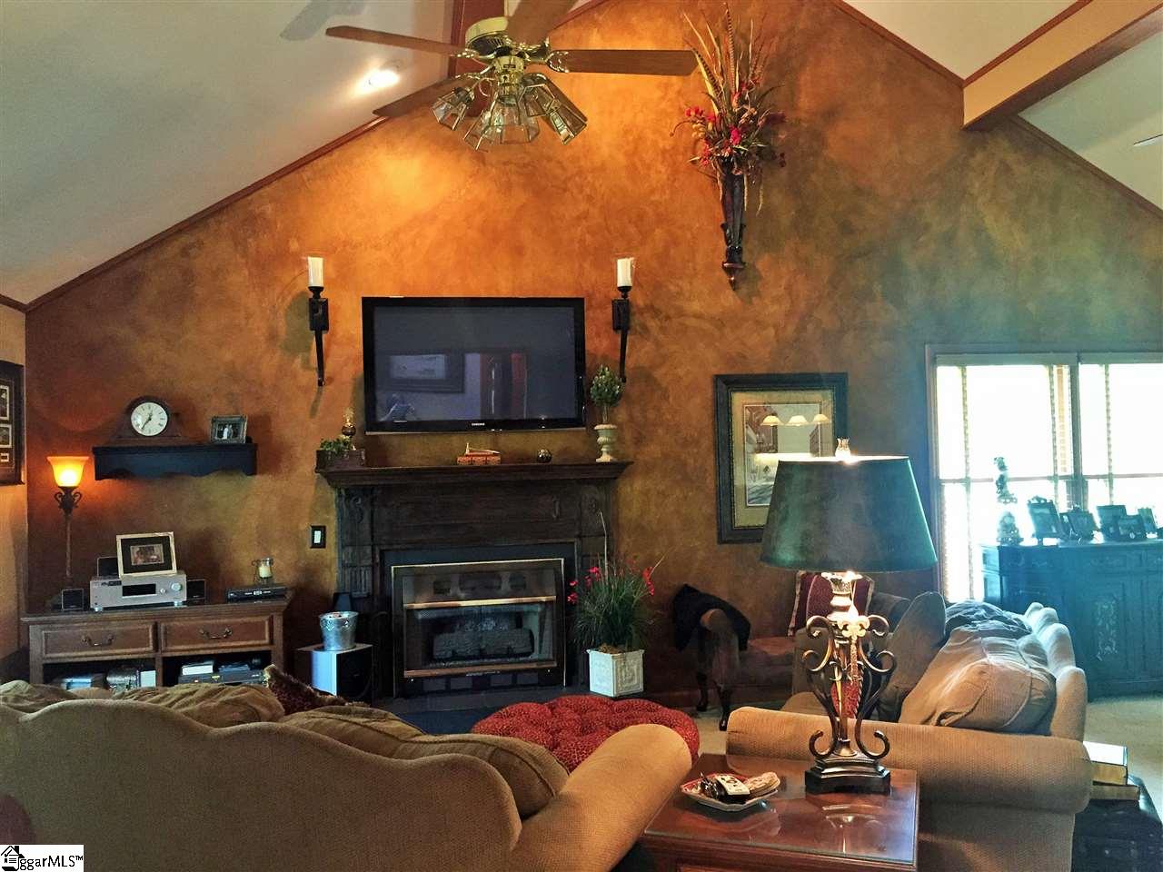 8 Chestnut Ridge Drive Inman, SC 29349 - Photo 3 of 28