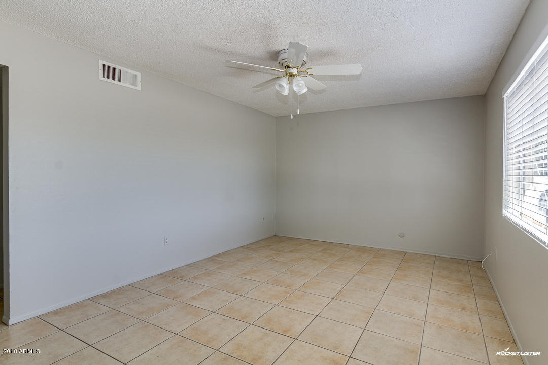 6026 West Redfield Road Glendale, AZ 85306 - Photo 3 of 16 06-Redfield
