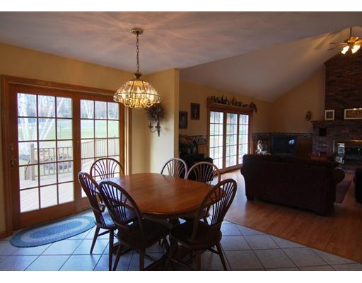 14 W Road Kents Hill, ME 04349 - Photo 13 of 25 Kitchen. Eat-in area