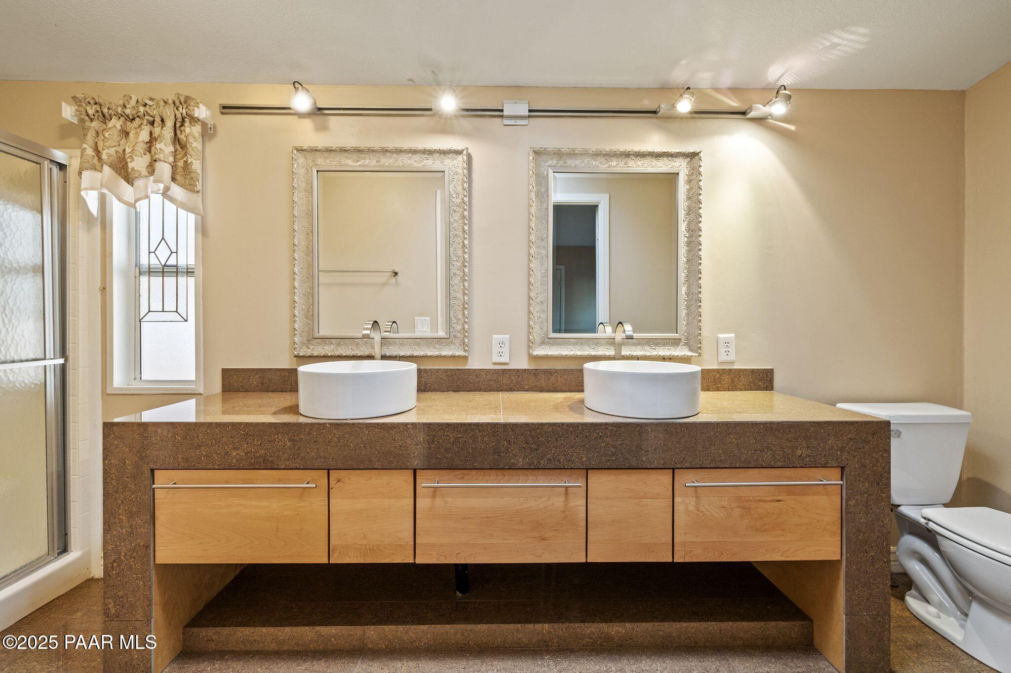 92 Alpine Prescott, AZ 86305 - Photo 27 of 51 26_129-Primary Bathroom