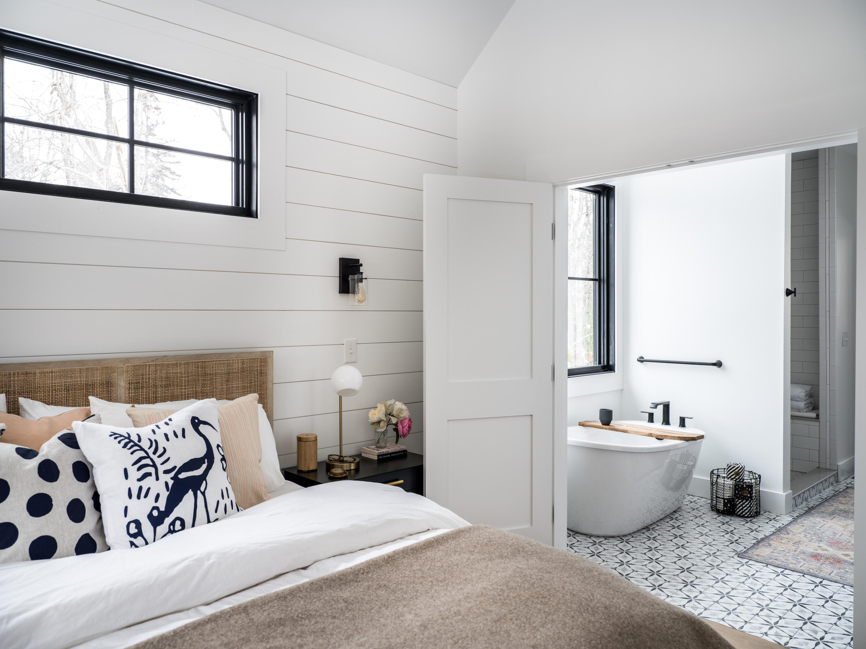1179 Shore Road Cape Elizabeth, ME 04107 - Photo 35 of 48 ERINLITTLE_ABBEEHOUSE-3312