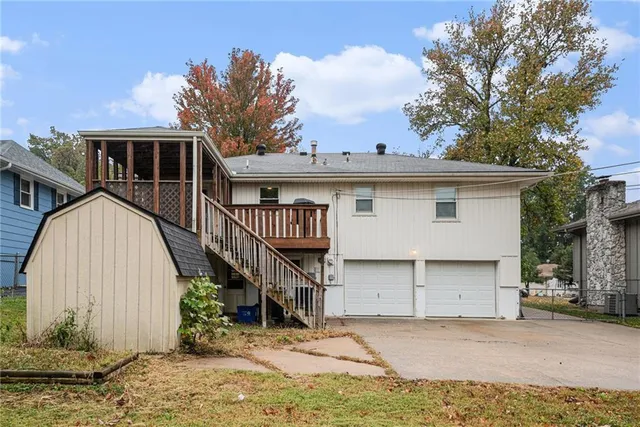 $280,000 | 7000 Northwest Belvidere Parkway, Kansas City, MO 64152