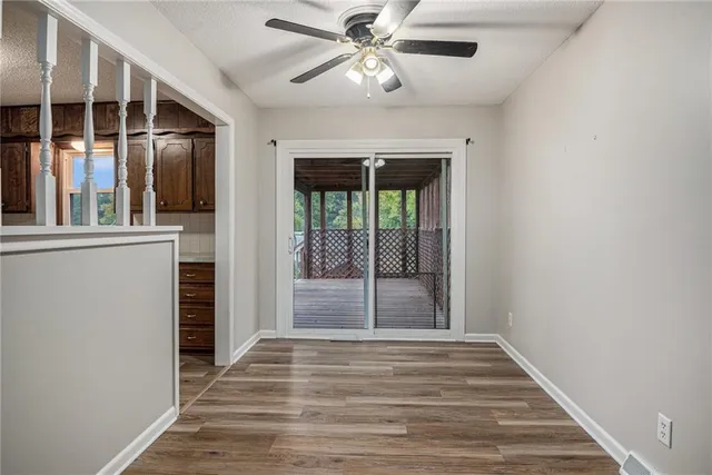 $280,000 | 7000 Northwest Belvidere Parkway, Kansas City, MO 64152