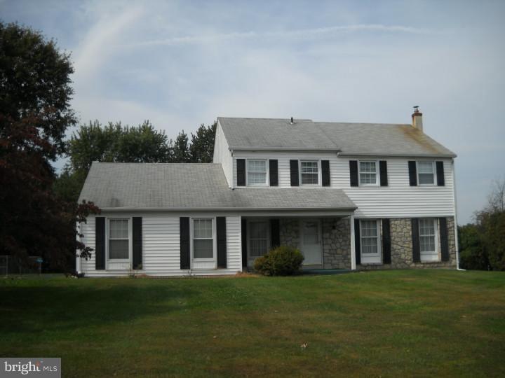 13 Wheatsheaf Road Warminster, PA 18974 - Photo 1 of 3 Gallery Image 1