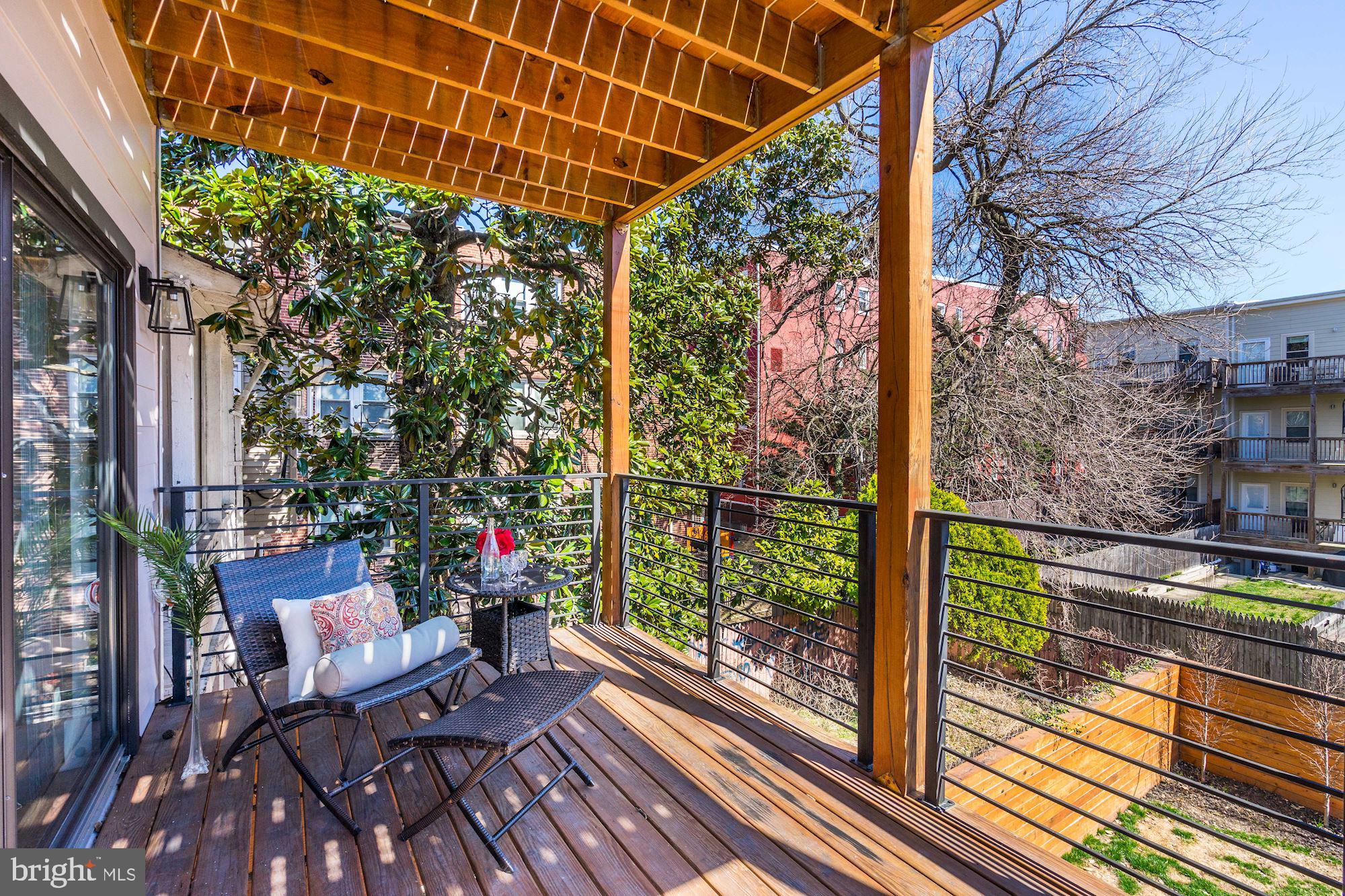 2515 Ontario Road Northwest, Unit 2 Washington, DC 20009 - Photo 17 of 42 Outdoor space