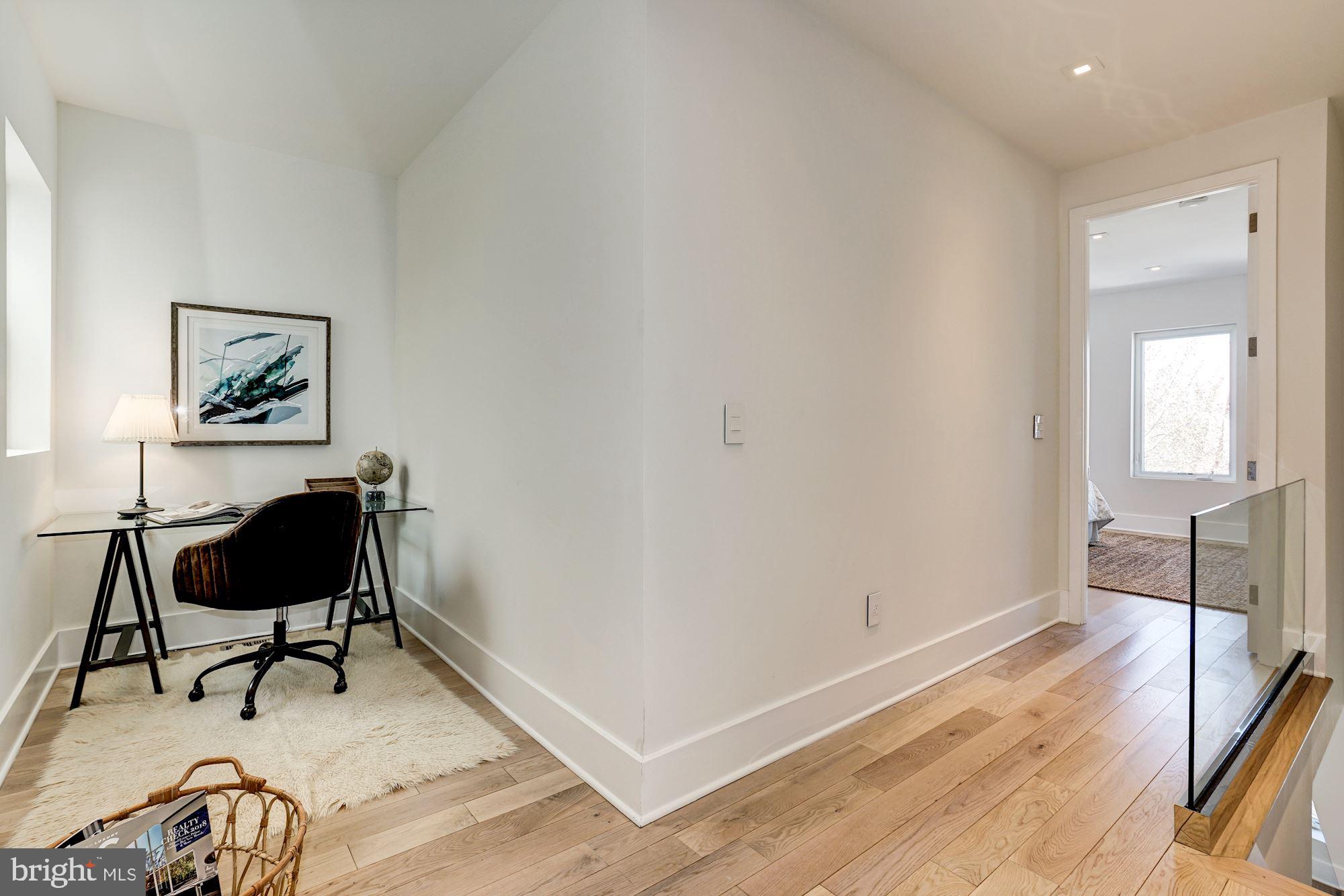 2515 Ontario Road Northwest, Unit 2 Washington, DC 20009 - Photo 21 of 42 Den