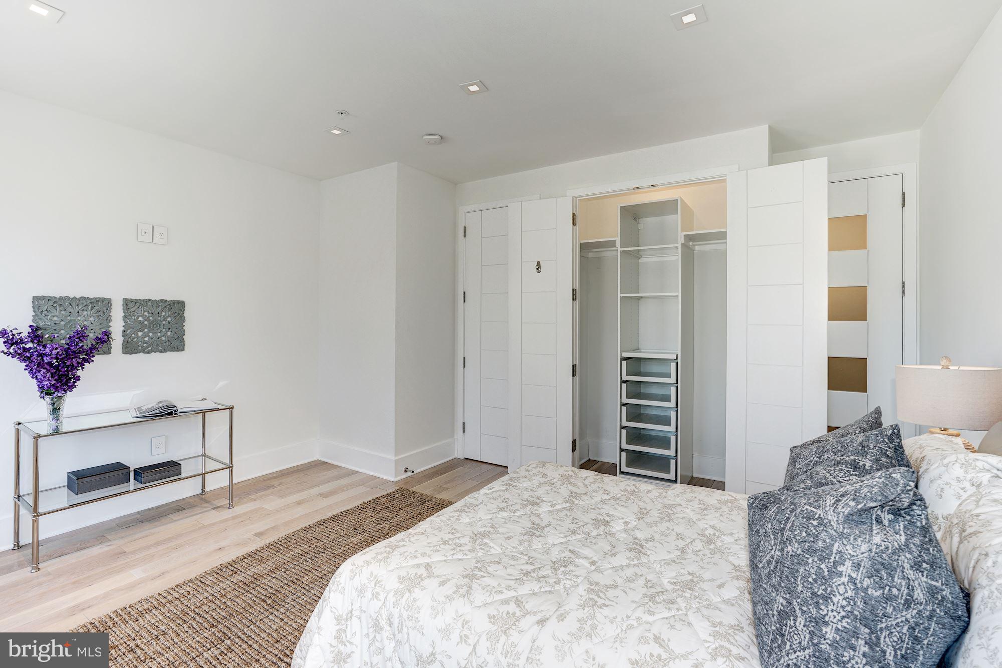 2515 Ontario Road Northwest, Unit 2 Washington, DC 20009 - Photo 23 of 42 Bedroom