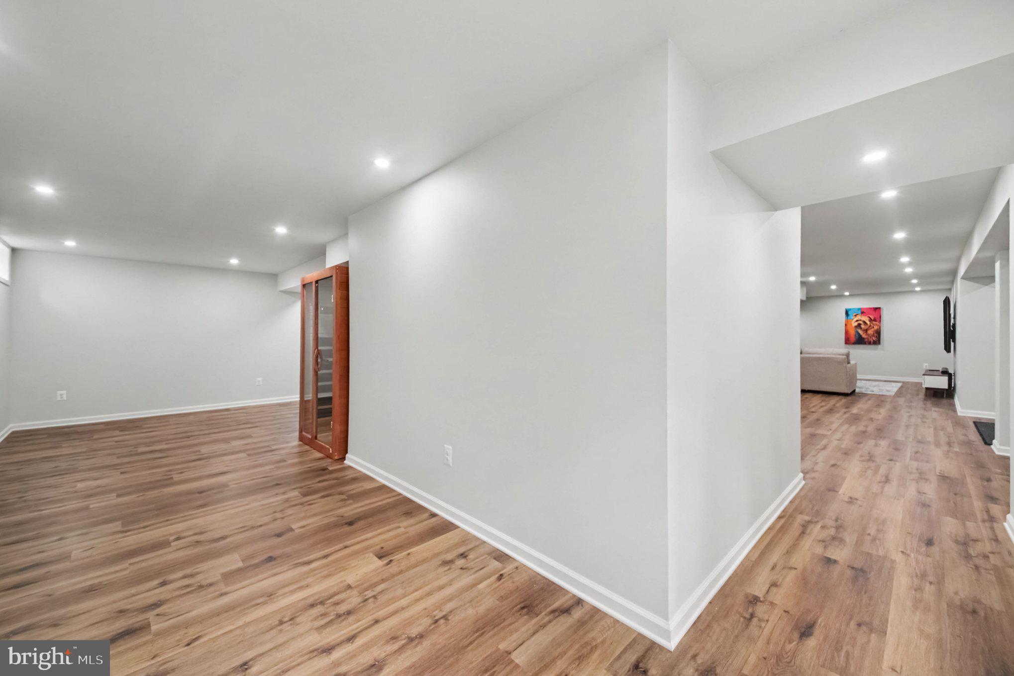 1319 Gatesmeadow Way Reston, VA 20194 - Photo 36 of 46 Gallery Image 36