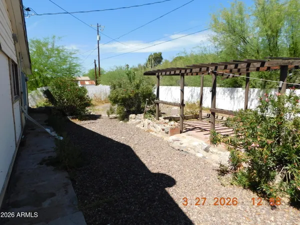 $190,000 | 306 Danbury Road, Kearny, AZ 85137