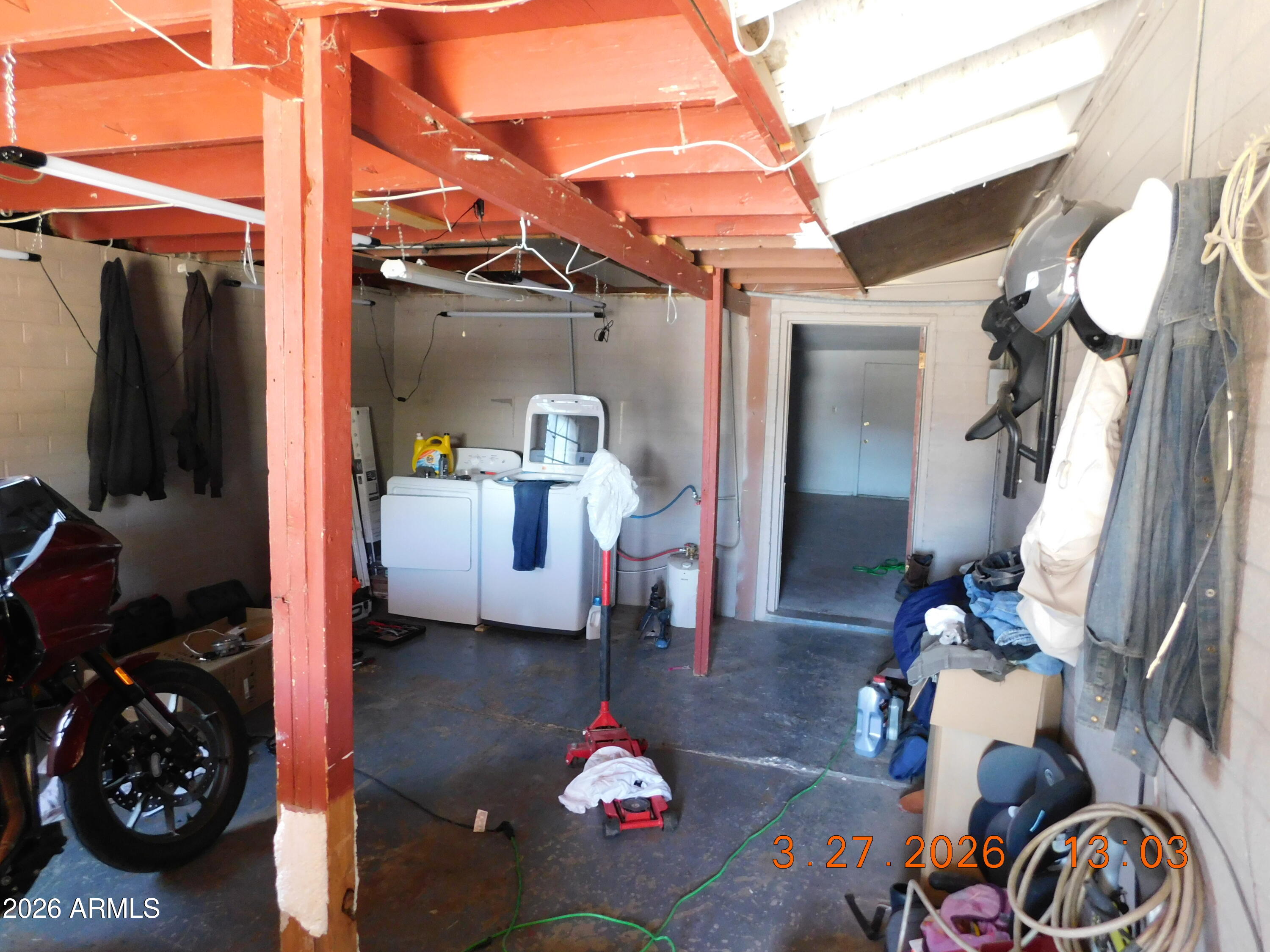 306 Danbury Road Kearny, AZ 85137 - Photo 46 of 59 1-Car Garage