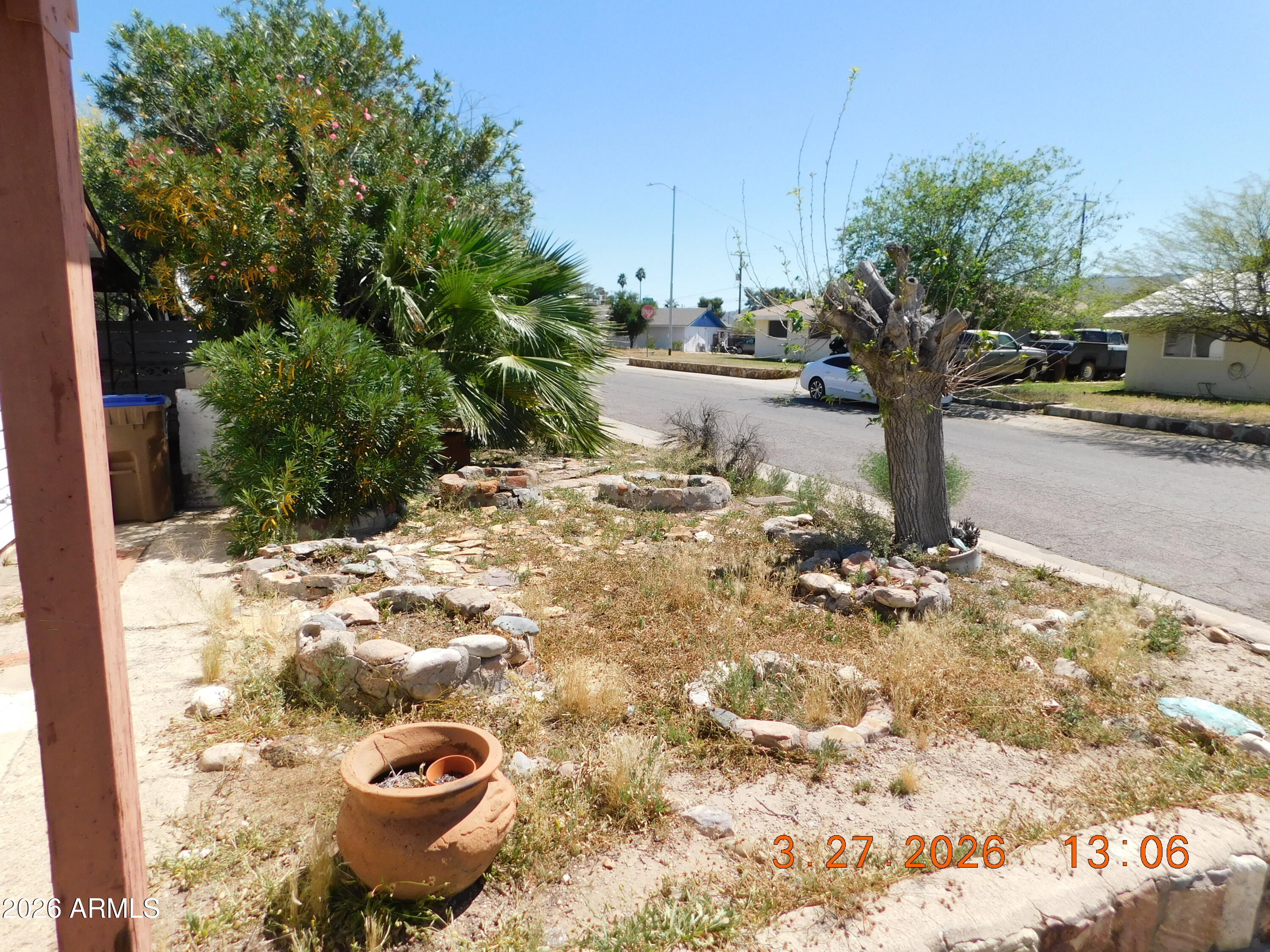 306 Danbury Road Kearny, AZ 85137 - Photo 57 of 59 Front Yard