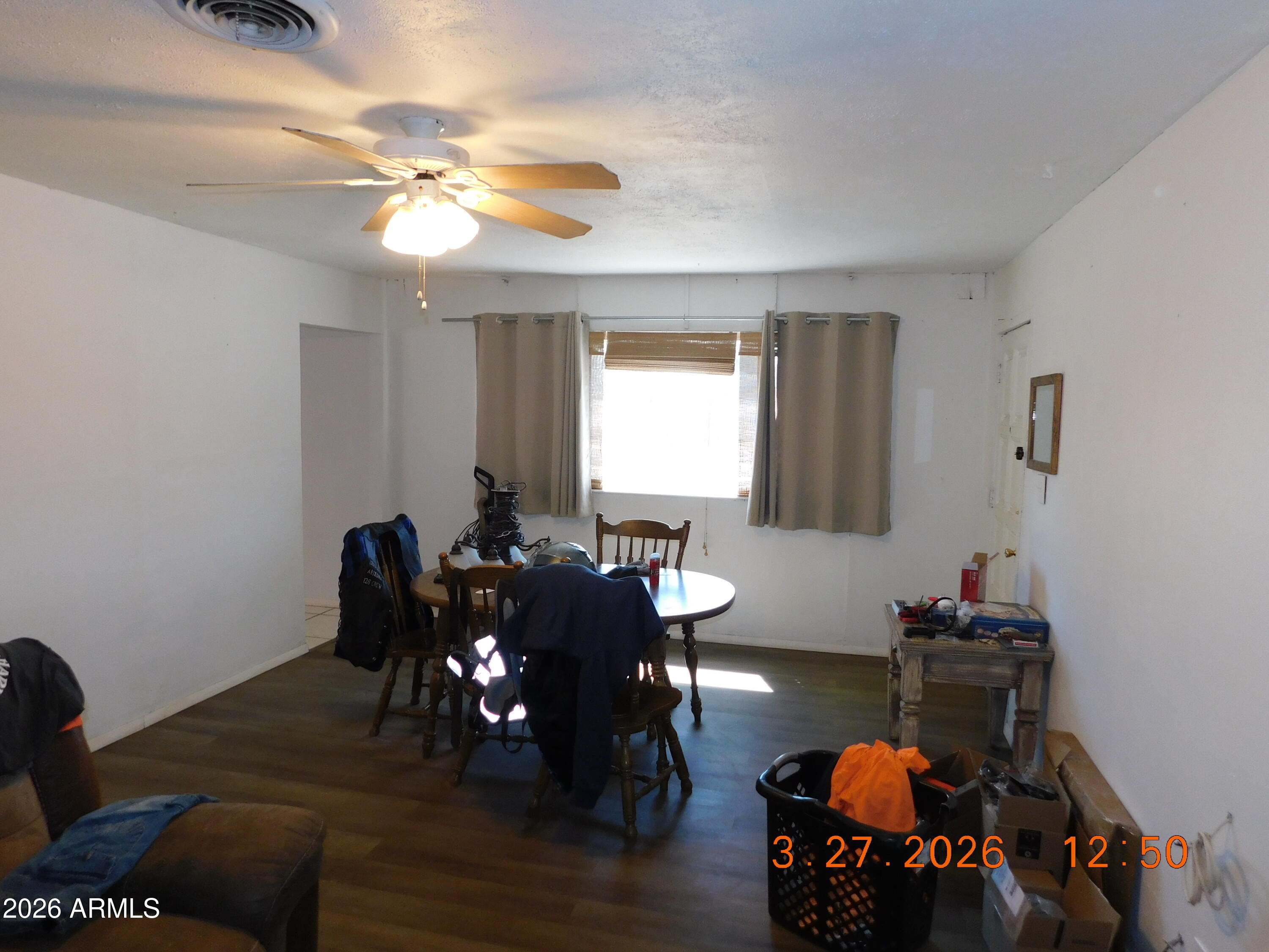 306 Danbury Road Kearny, AZ 85137 - Photo 8 of 59 Living Room