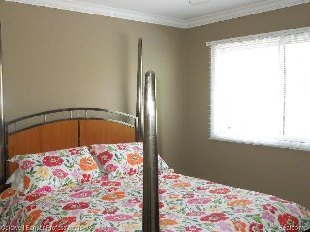 1811 Snowden Circle Rochester, MI 48306 - Photo 11 of 18 DSCN0316.JPG