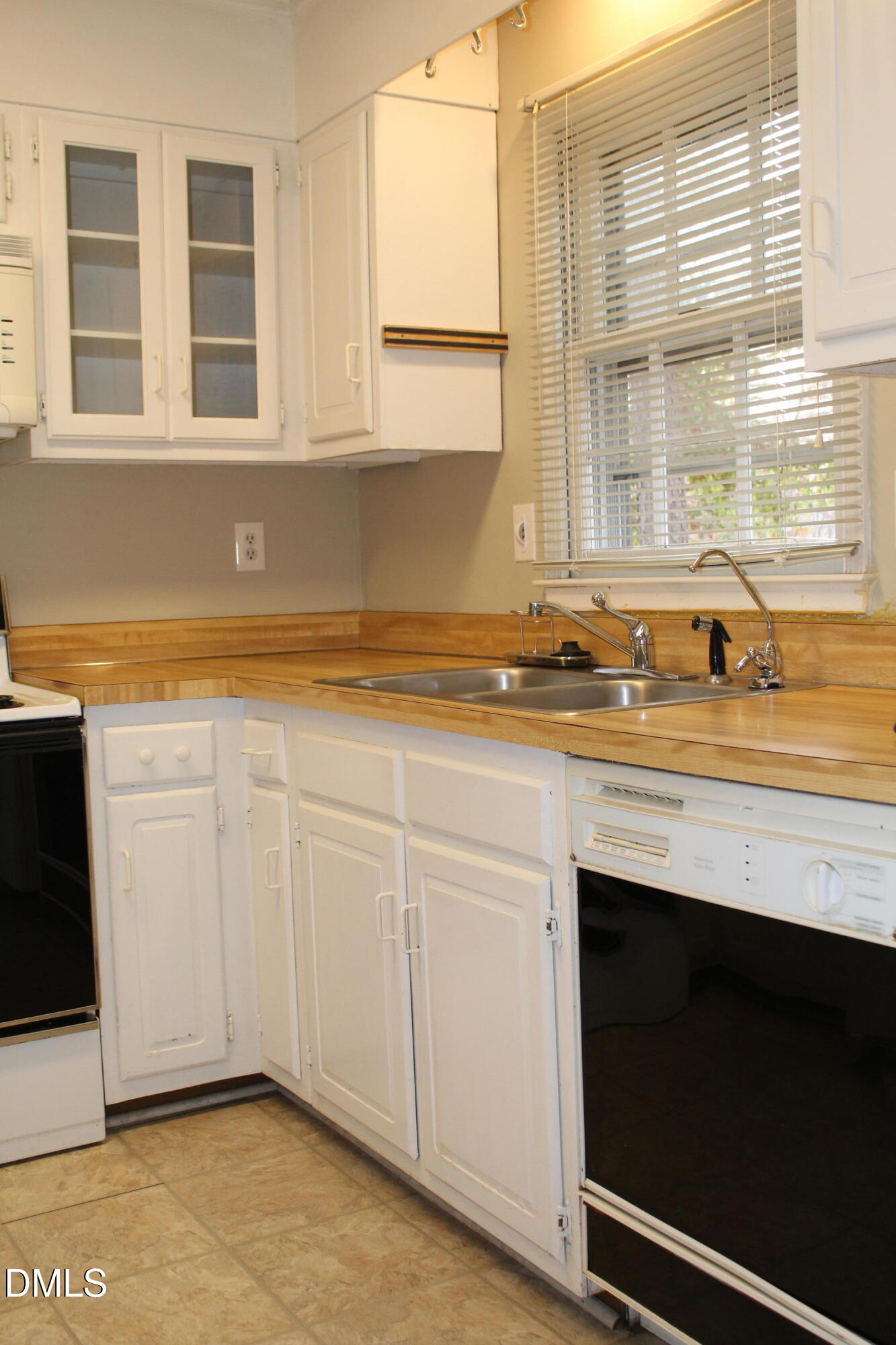 7609 Gold Mine Court Raleigh, NC 27615 - Photo 5 of 36 Kitchen-Photo 3