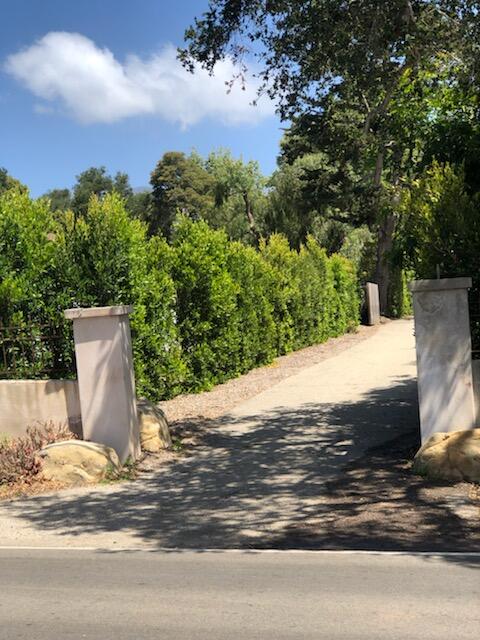 1278 East Valley Road Montecito, CA 93108 - Photo 4 of 21 IMG_7531